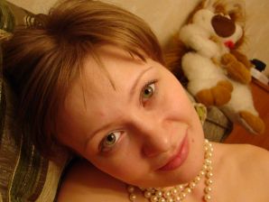 miss nude positive and her guys. Thumb 15