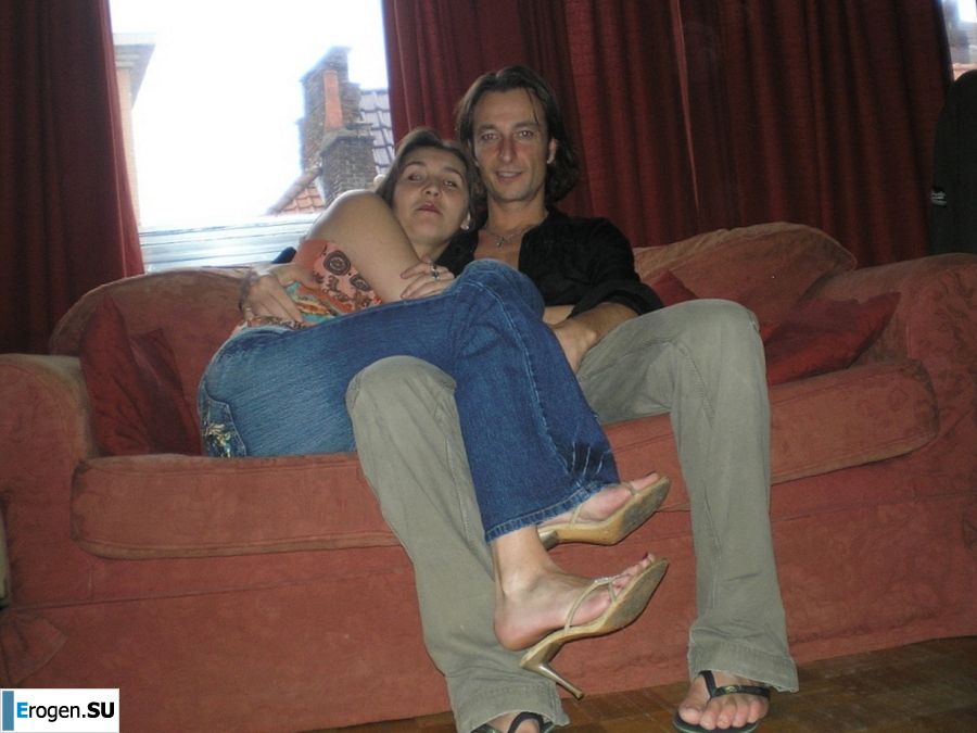 picked up the stripper in the women's bar. Photo 21