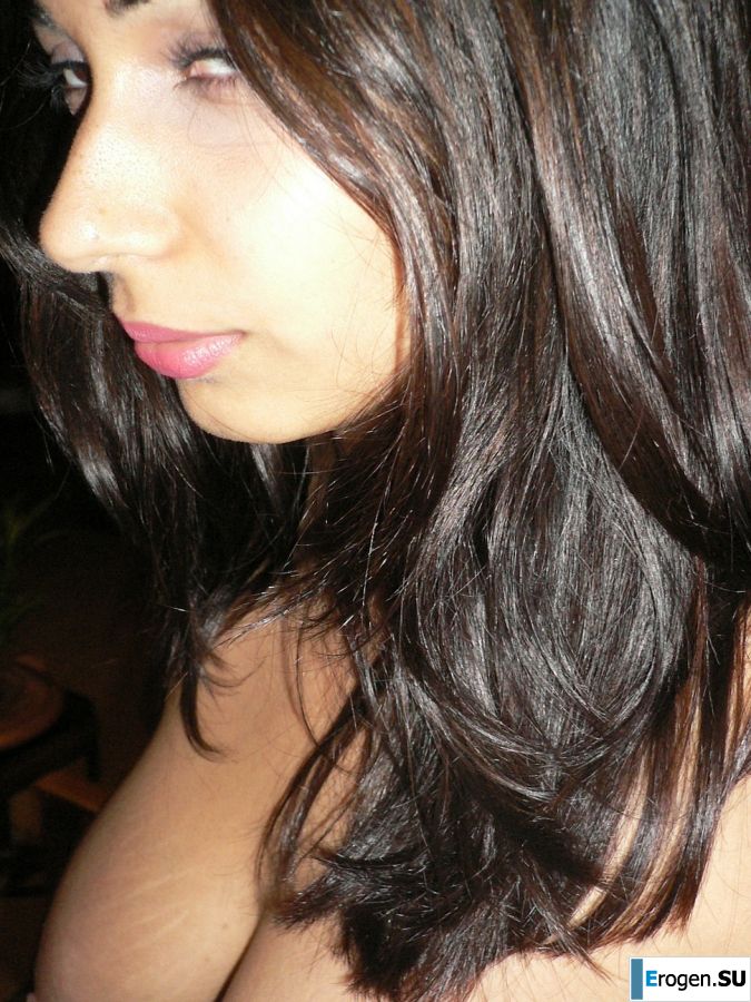 the swarthy girl loves cancer and in the mouth. Photo 30