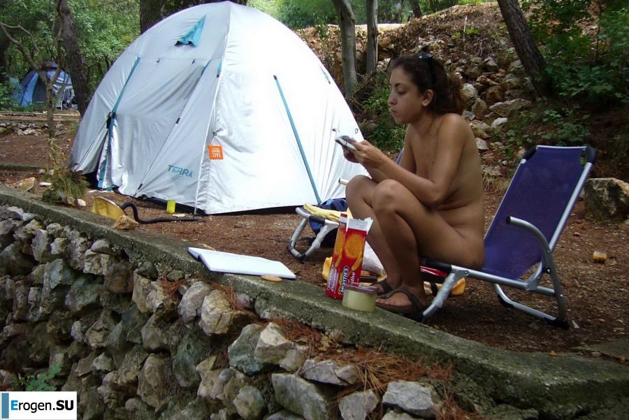 the nudist at the campsite is resting. Photo 11