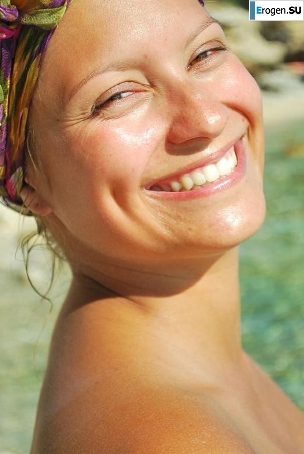 beach nudism and several girlfriends. Part 2. Photo 32