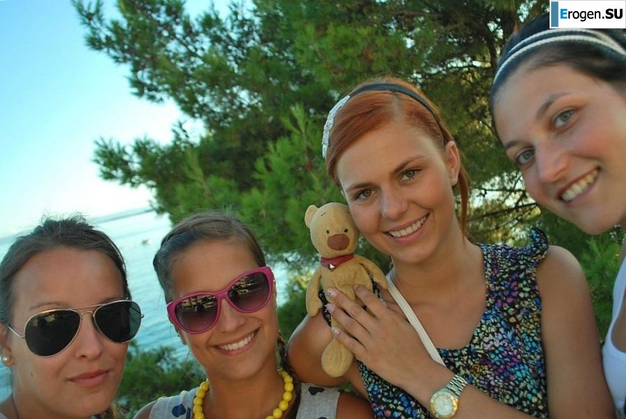 beach nudism and several girlfriends. Part 2. Photo 39