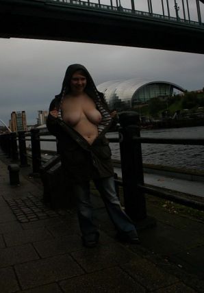 Lush striptease for your sweetheart. Thumb 24