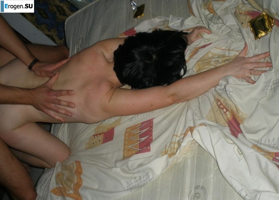 threesome on Saturday evening. Photo 13