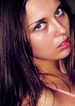 Alina undresses for her subscribers. Thumb 40