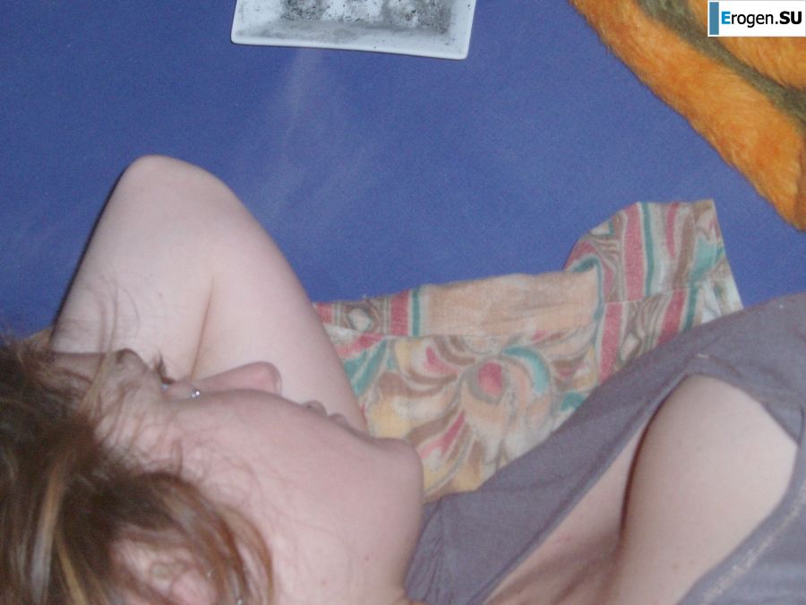 Lesbian on vacation with a friend. Photo 12