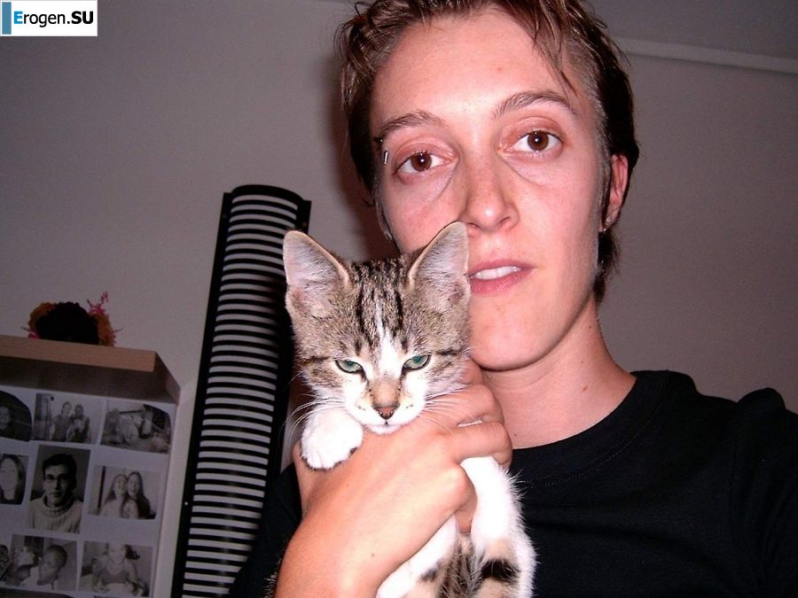 Lesbian on vacation with a friend. Photo 4