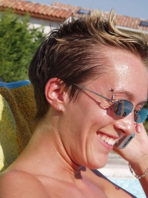 Lesbian on vacation with a friend. Thumb 11