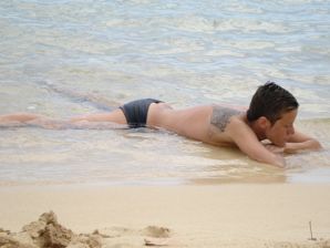 Lesbian on vacation with a friend. Thumb 37