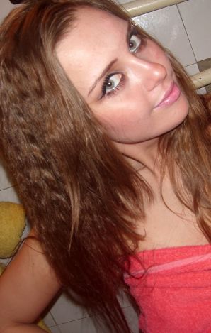 Алина раздевается для своих подписчиков. Часть 2. Эскиз 38