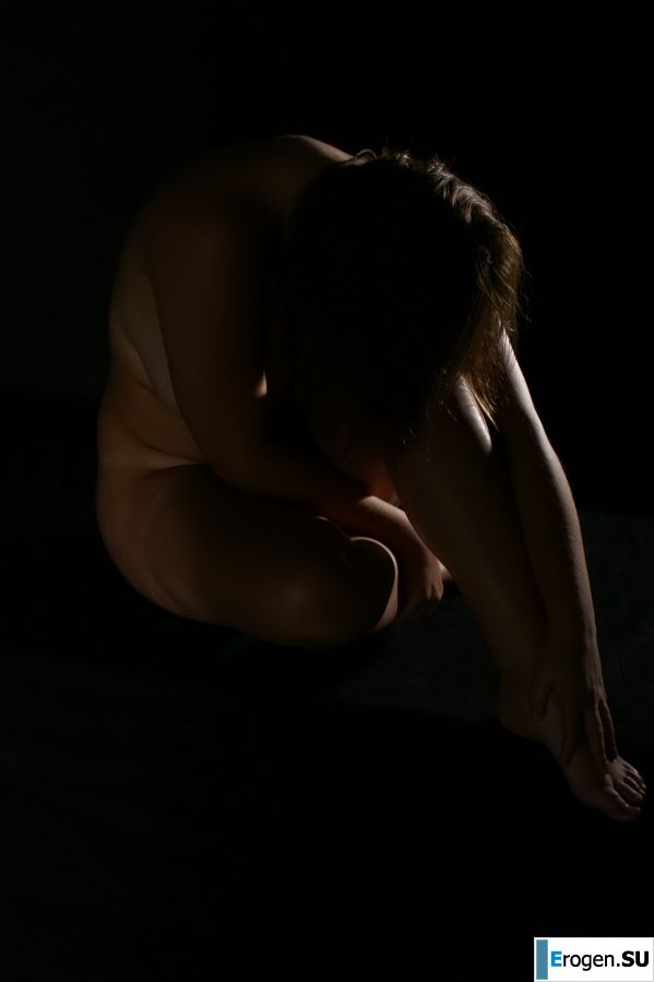 Busty amateur model. Part 2. Photo 18