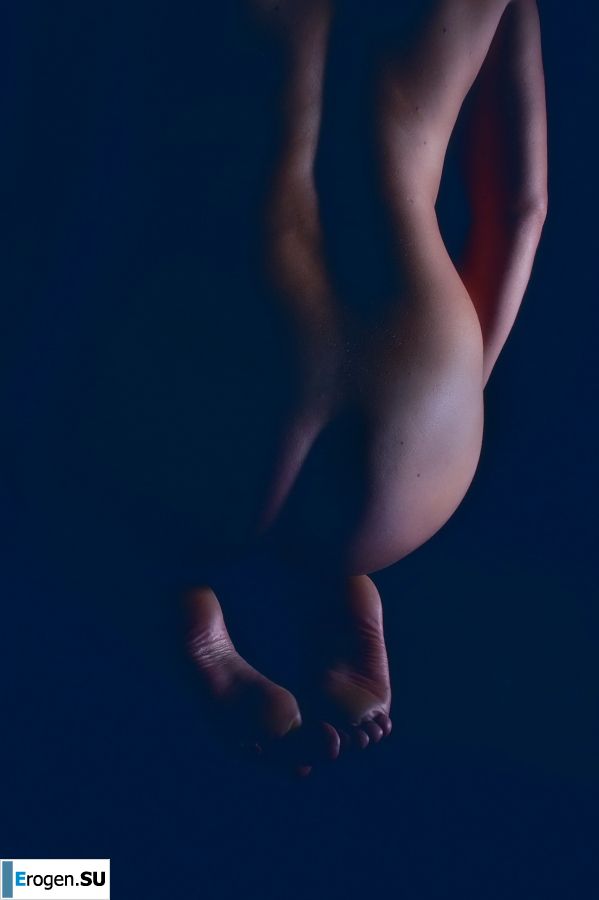 Busty amateur model. Part 2. Photo 25