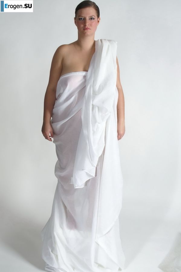 Busty amateur model. Part 2. Photo 35