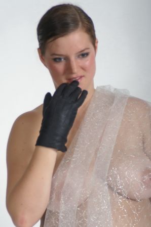 Busty amateur model. Part 3. Thumb 12