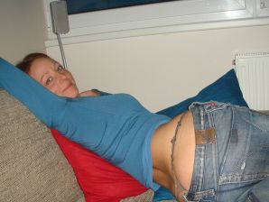 Slender red-haired nympho without clothes. Thumb 24