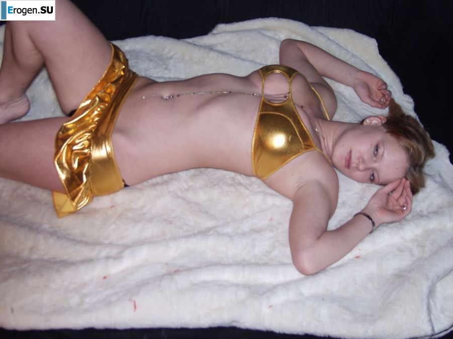 A bit of German naked buttocks and boobs. Part 2. Photo 36