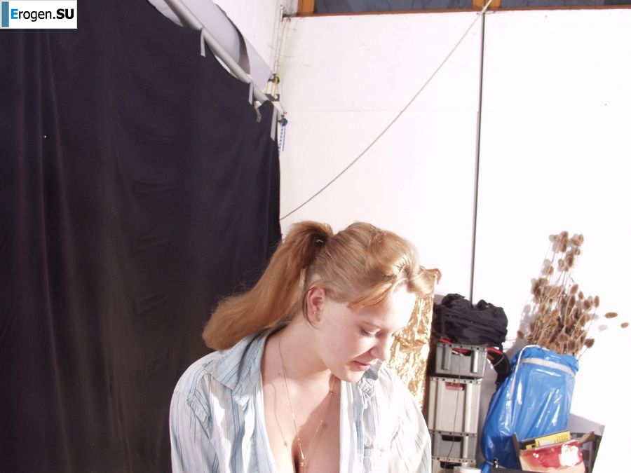 A bit of German naked buttocks and boobs. Part 6. Photo 9