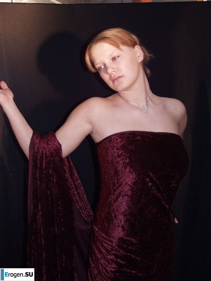 A bit of German naked buttocks and boobs. Part 7. Photo 30