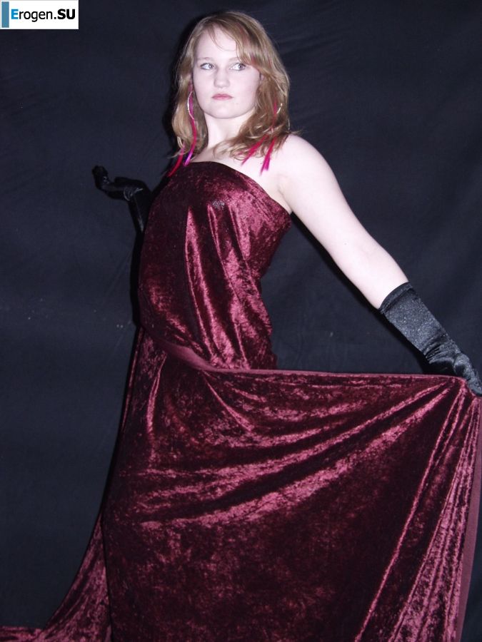 A bit of German naked buttocks and boobs. Part 9. Photo 38