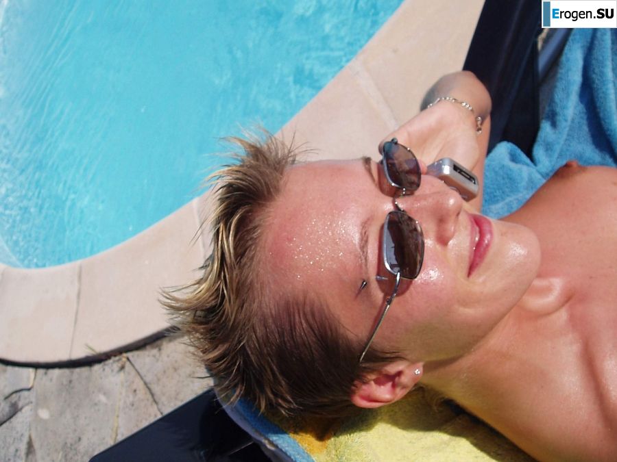 Lesbian on vacation with a friend. Part 2. Photo 17