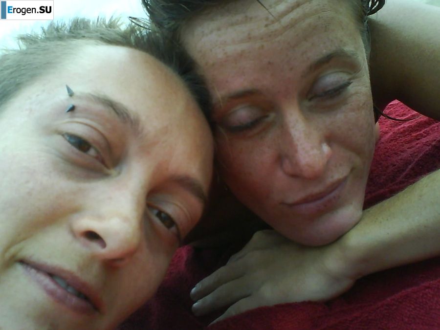 Lesbian on vacation with a friend. Part 2. Photo 29