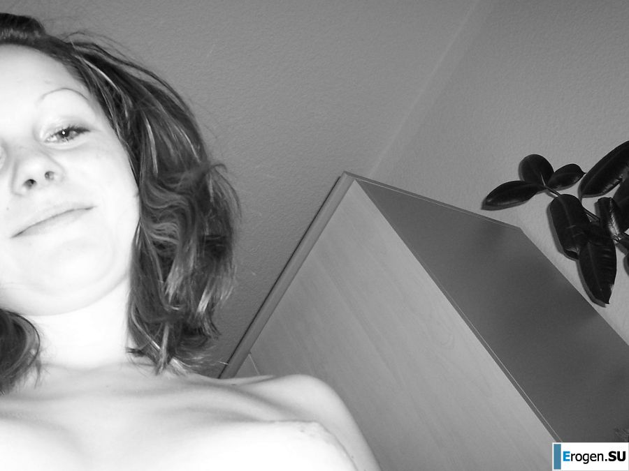 naughty student in black and white frames. Photo 35