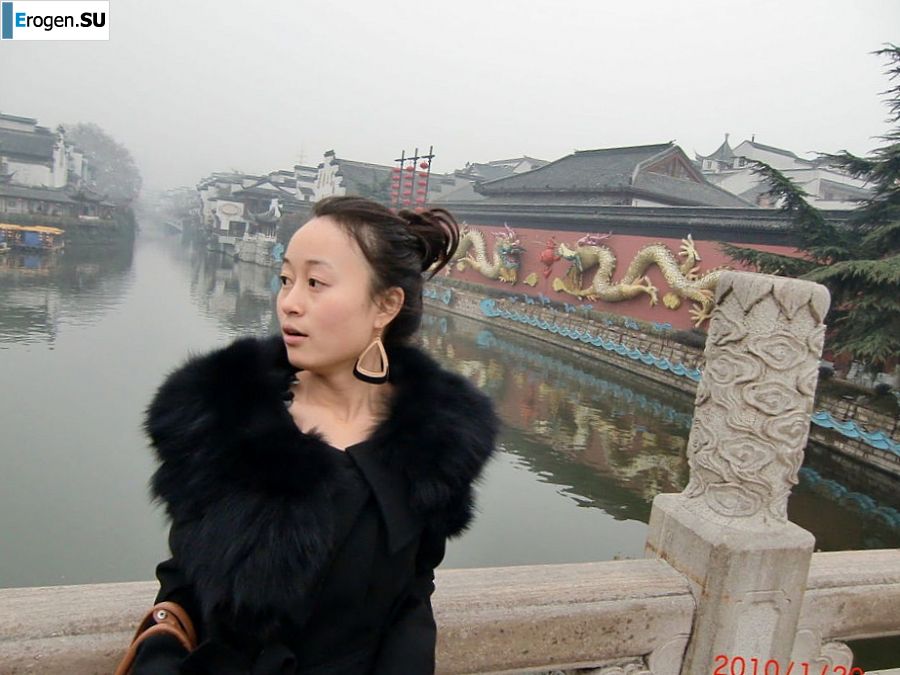 Chinese woman went on a business trip. Photo 9
