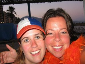 girls are only topless friends. Thumb 13