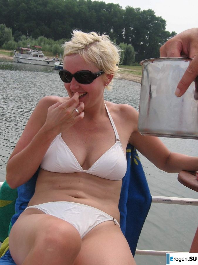 девушки дружат только топлесс. Часть 2. Фото 32