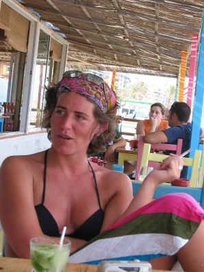 девушки дружат только топлесс. Часть 2. Эскиз 13