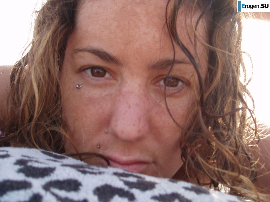 Lesbian on vacation with a friend. Part 3. Photo 21