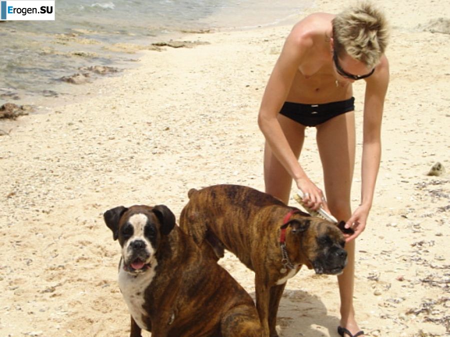 Lesbian on vacation with a friend. Part 3. Photo 34