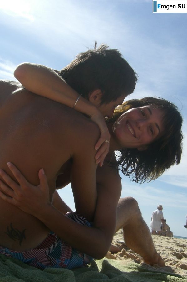 Lesbian on vacation with a friend. Part 3. Photo 7