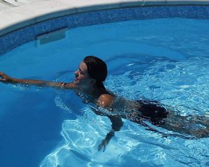 Лесби на отдыхе с друганом. Часть 3. Эскиз 29