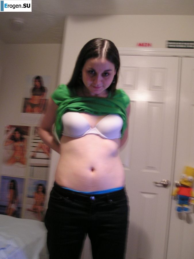 стриптиз молодой пошлячки. Фото 4