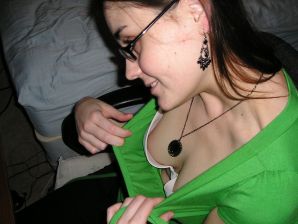 стриптиз молодой пошлячки. Эскиз 6