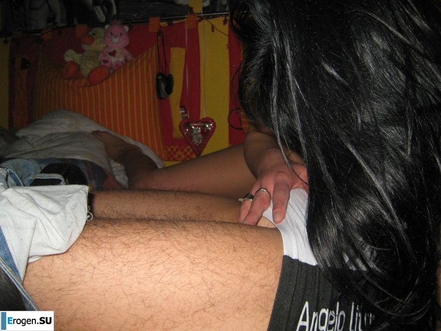 a guy gets up only on tattooed heifers. Photo 11