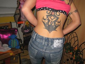 a guy gets up only on tattooed heifers. Thumb 37