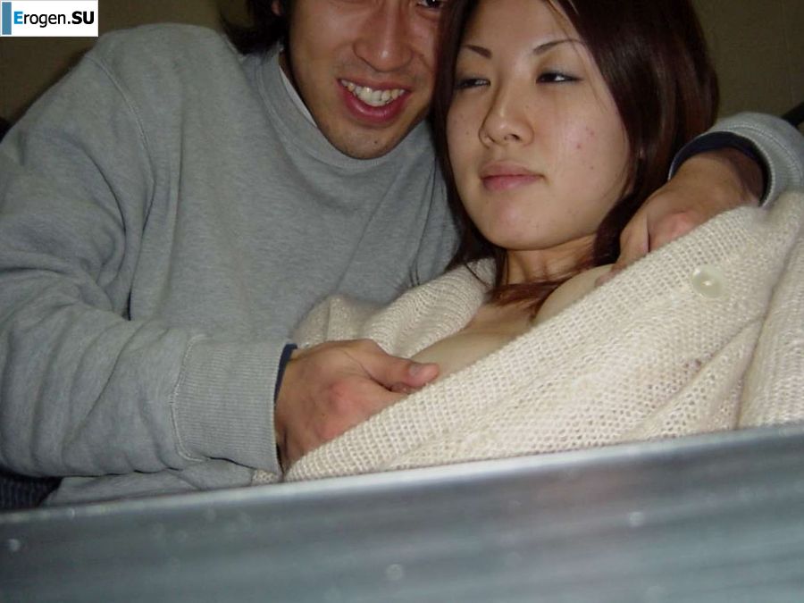 the Korean woman undressed and spread her legs. Photo 29