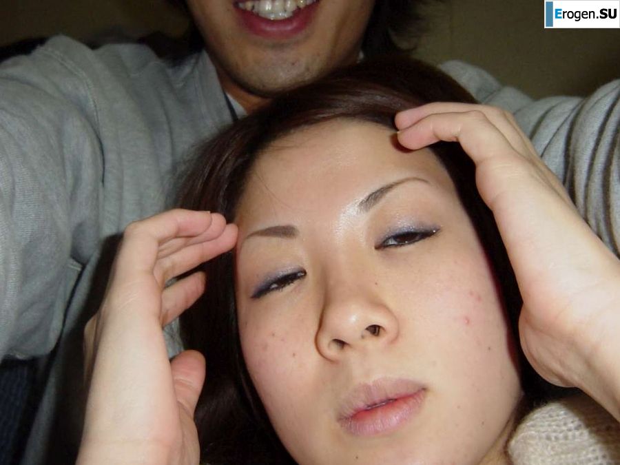 the Korean woman undressed and spread her legs. Photo 30