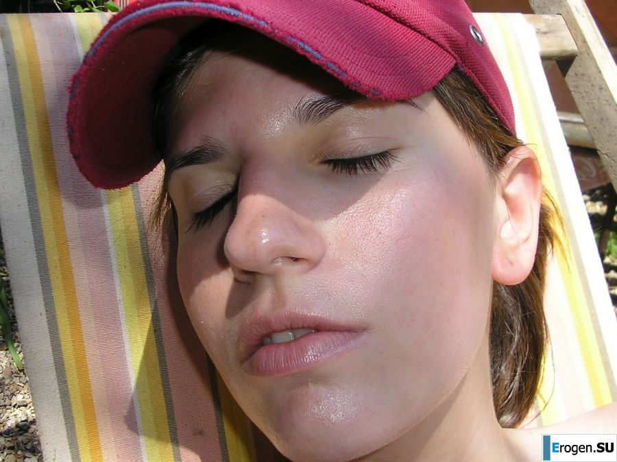 подцепила красавчика на свои сиськи. Фото 25