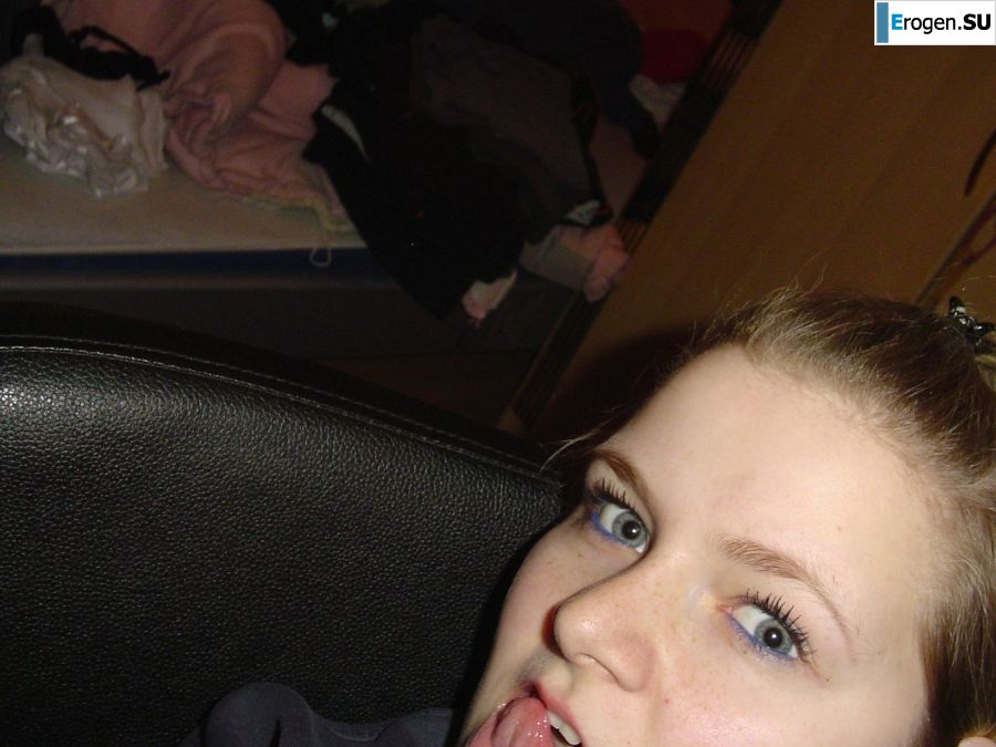 tits in the lens. Photo 4