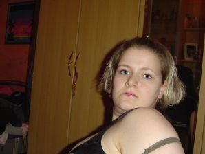 tits in the lens. Thumb 21