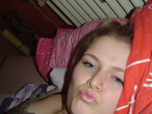 tits in the lens. Thumb 30