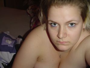 tits in the lens. Thumb 47