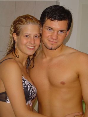 милые молодожены голышом. Эскиз 5