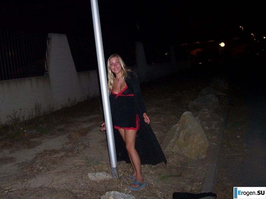 стриптизерша на курторте с бойфрендом. Фото 25