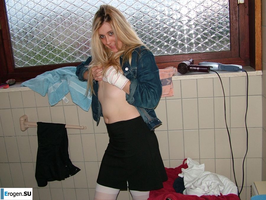 the most drunken blonde of the month. Photo 4