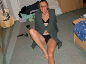 the most drunken blonde of the month. Thumb 18