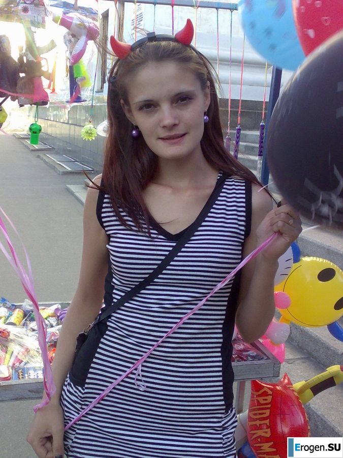 savage nudist and mud rubbing. Photo 34